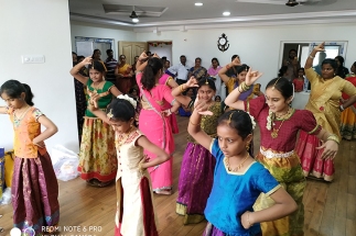 Sanchalana-Gajja-Pooja-009