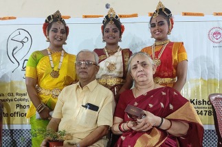 Oldage-home-009
